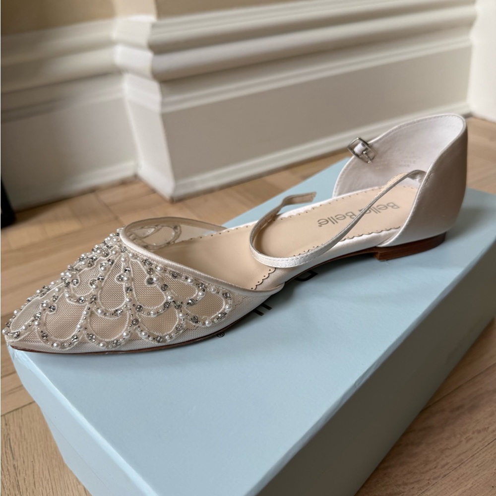 NWT Bella Belle Ivory Satin Wedding Flats